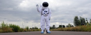 astronaut01